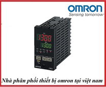 Điều khiển nhiệt độ OMRON E5EK-AA2 